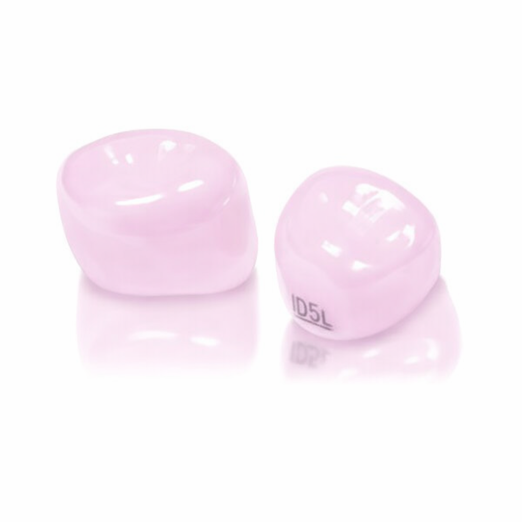 Viengubas cirkonio vainikėlis pirmajam pieniniam krūminiam dantiui