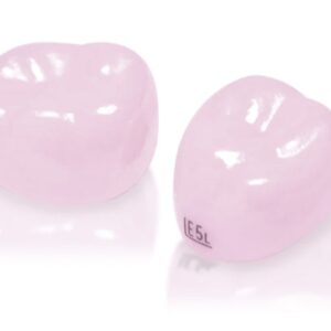 Single zirconium crown for the first primary molar